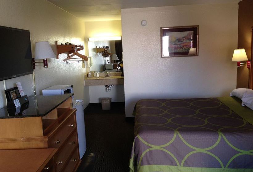 Hotel Super 8 Manasses  | Manassas | Virginia | United States 2