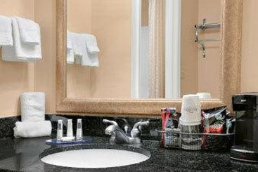 Hotel Jameson Inn Elkhart  | Elkhart | Indiana | United States 5