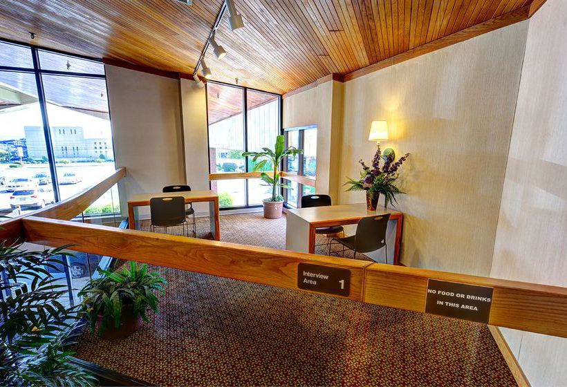 Hotel Livinn Suites Sharonville  | Sharonville | Ohio | United States 12