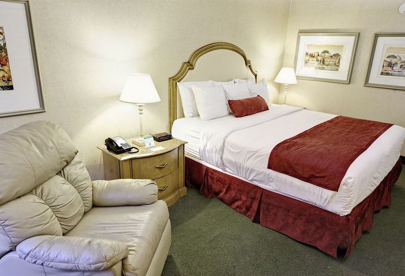 Hotel Livinn Suites Sharonville  | Sharonville | Ohio | United States 19