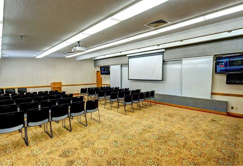 Hotel Livinn Suites Sharonville  | Sharonville | Ohio | United States 7