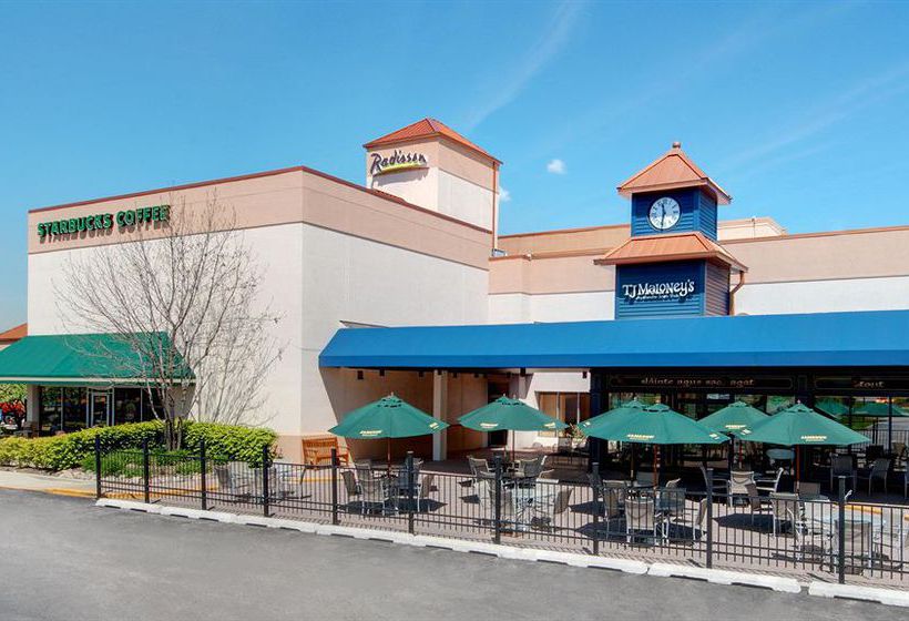 Radisson Hotel at Star Plaza Indiana