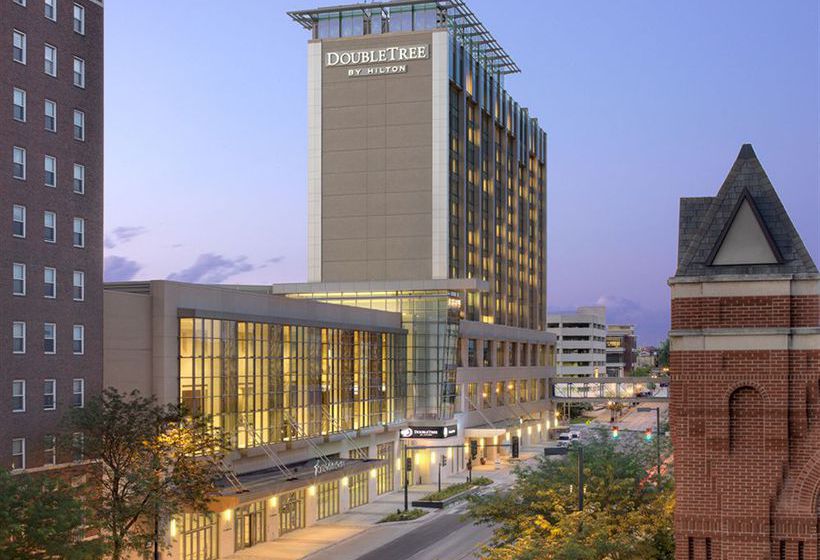DoubleTree by Hilton Hotel Cedar Rapids Convention Complex