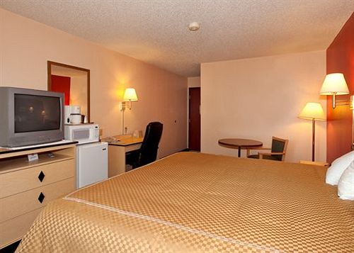 Motel Econo Lodge Hutchinson  | Hutchinson | Kansas | United States 2