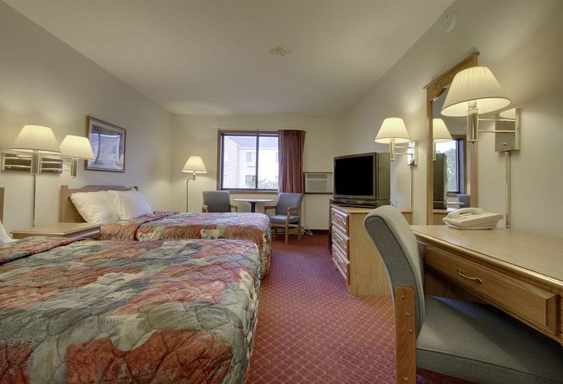 Motel Super 8 Green Bay Airport Stadium  | Green Bay | Wisconsin | United States 1