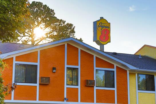 Motel Super 8 Charlotte University Carolina del Norte