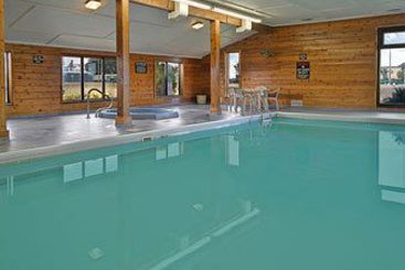 Hotel Super 8 Watertown  | Watertown | South Dakota | United States 3