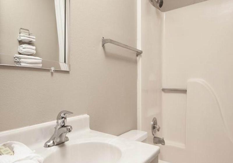 Hotel Super 8 Billings  | Billings | Montana | United States 3