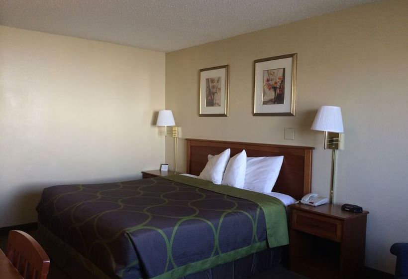 Motel Super 8 Liberal