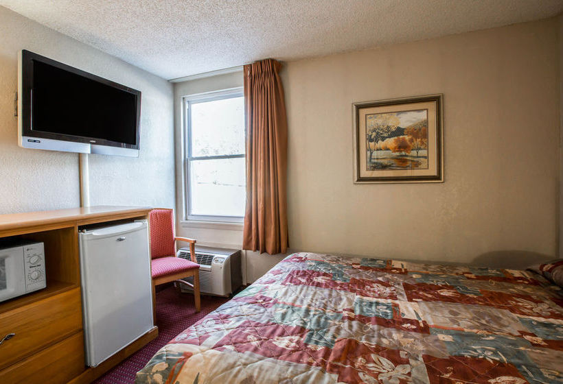 Hotel Rodeway Inn Asheville  | Asheville | North Carolina | United States 10