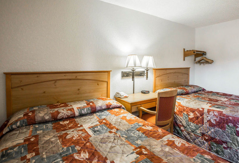 Hotel Rodeway Inn Asheville  | Asheville | North Carolina | United States 8