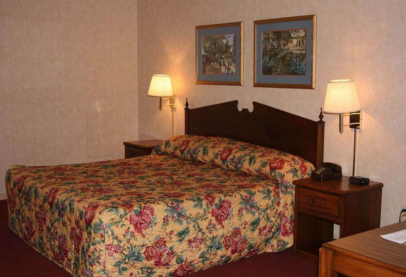 Hotel Swiss Village Inn