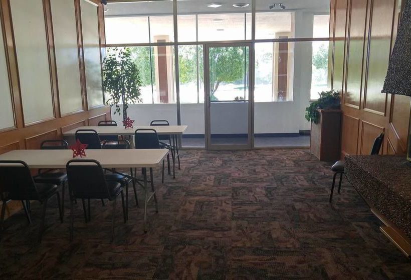 Hotel Regency Inn & Conference Center  | Clinton | Iowa | United States 16