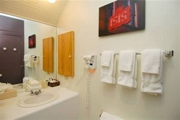 Independence Square Hotel  | Aspen | Colorado | United States 12