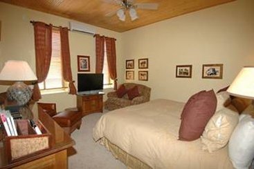 Independence Square Hotel  | Aspen | Colorado | United States 4