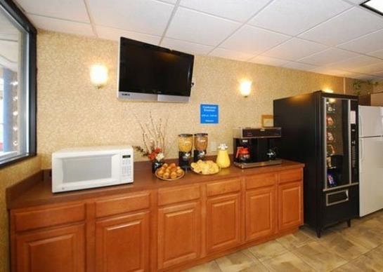 Hotel Rodeway Inn York  | York | Pennsylvania | United States 15