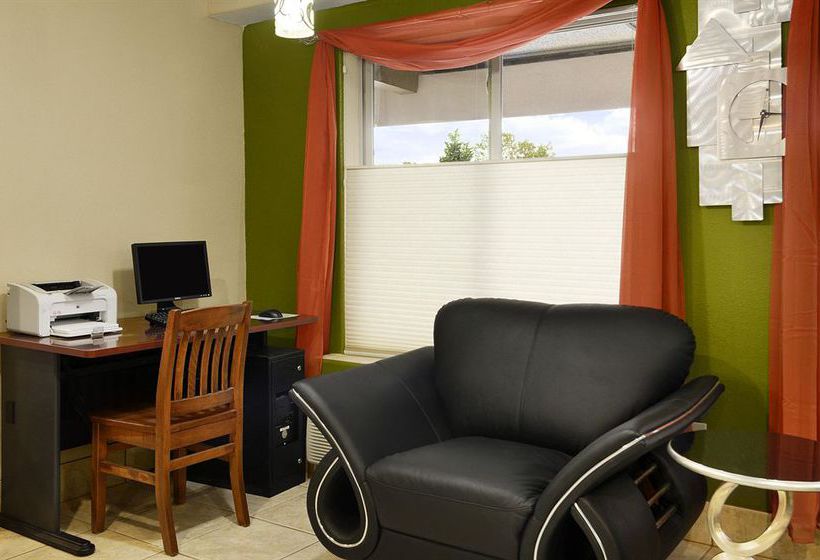 Hotel Travelodge Seattle University  | Seattle | Washington | United States 8