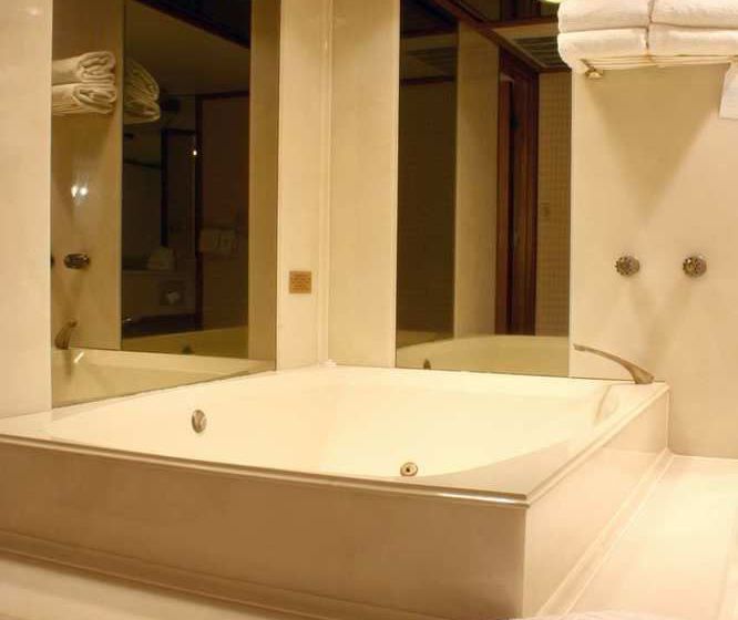 DoubleTree by Hilton Hotel Missoula - Edgewater  | Missoula | Montana | United States 20