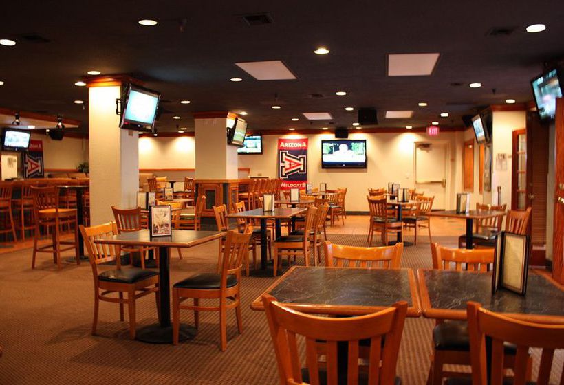 Hotel Viscount Suite 