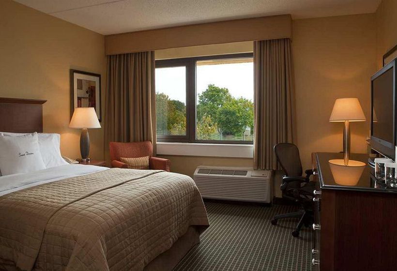 DoubleTree by Hilton Hotel Boston - Westborough  | Westborough | Massachusetts | United States 5