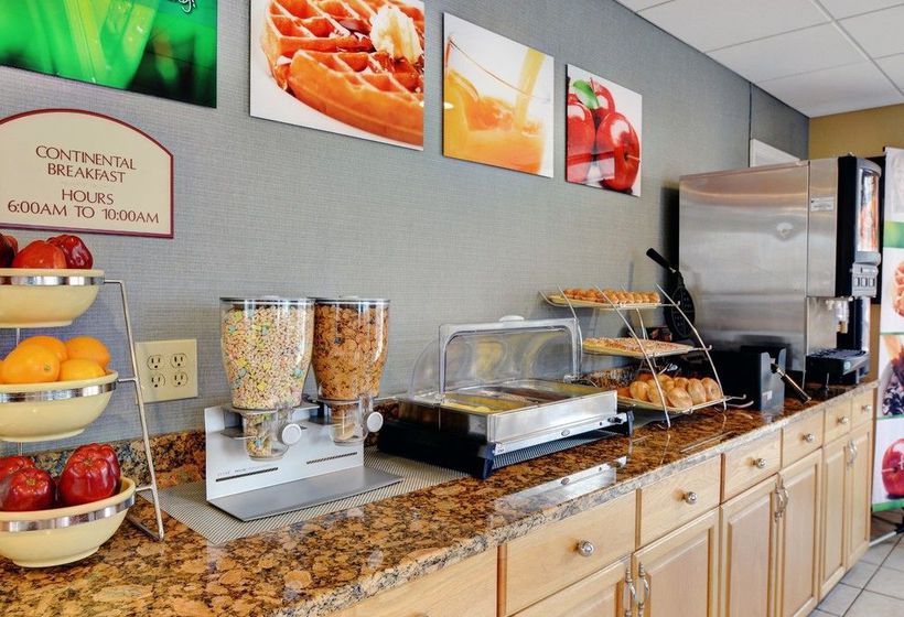 Hotel Econo Lodge Inn & Suites  | Westfield | Massachusetts | Hotel negli Stati Uniti 8