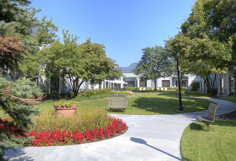 DoubleTree by Hilton Hotel Detroit - Novi  | Novi | Michigan | United States 2