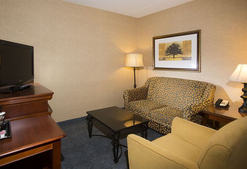 DoubleTree by Hilton Hotel Detroit - Novi  | Novi | Michigan | United States 4