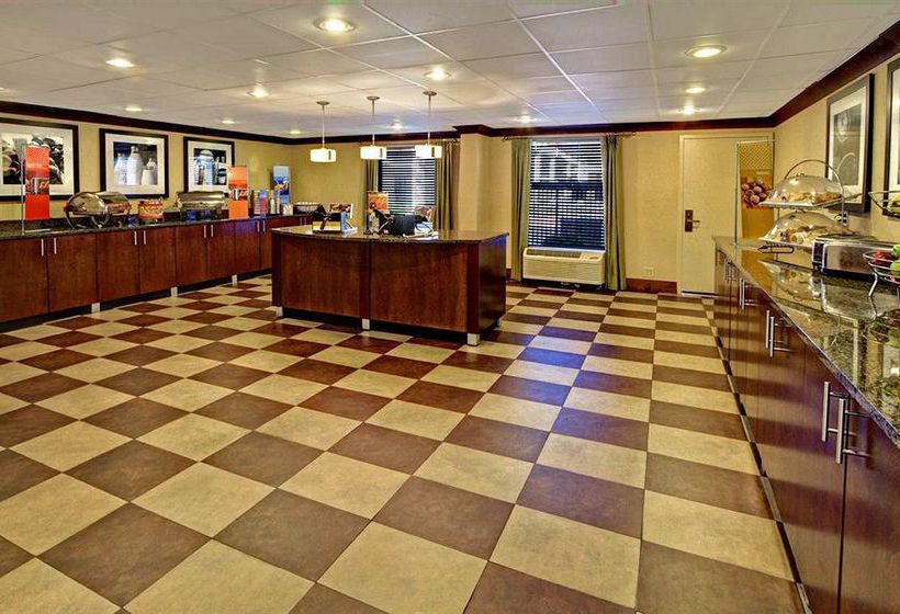 Hotel Hampton Inn Chattanooga-Airport I-75  | Chattanooga | Tennessee | United States 17
