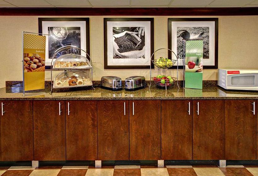 Hotel Hampton Inn Chattanooga-Airport I-75  | Chattanooga | Tennessee | United States 19
