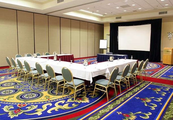 Hotel Detroit Metro Airport Marriott  | Romulus | Michigan | United States 3