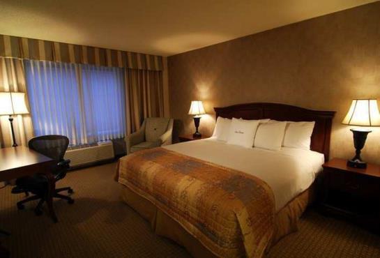 DoubleTree by Hilton Hotel Milwaukee - Brookfield  | Brookfield | Wisconsin | United States 19