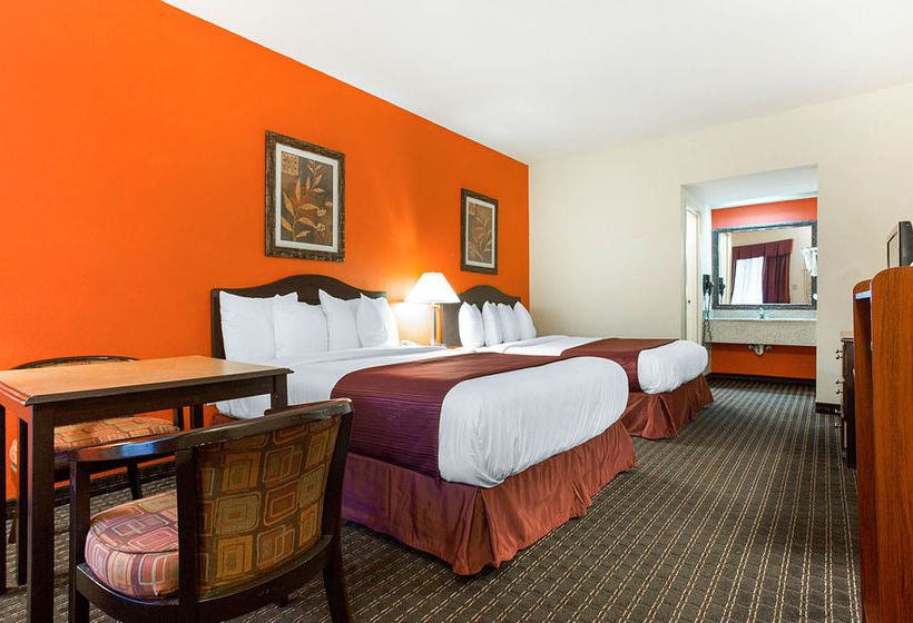 Hotel Quality Inn & Suites at Six Flags  | Austell | Georgia | United States 17