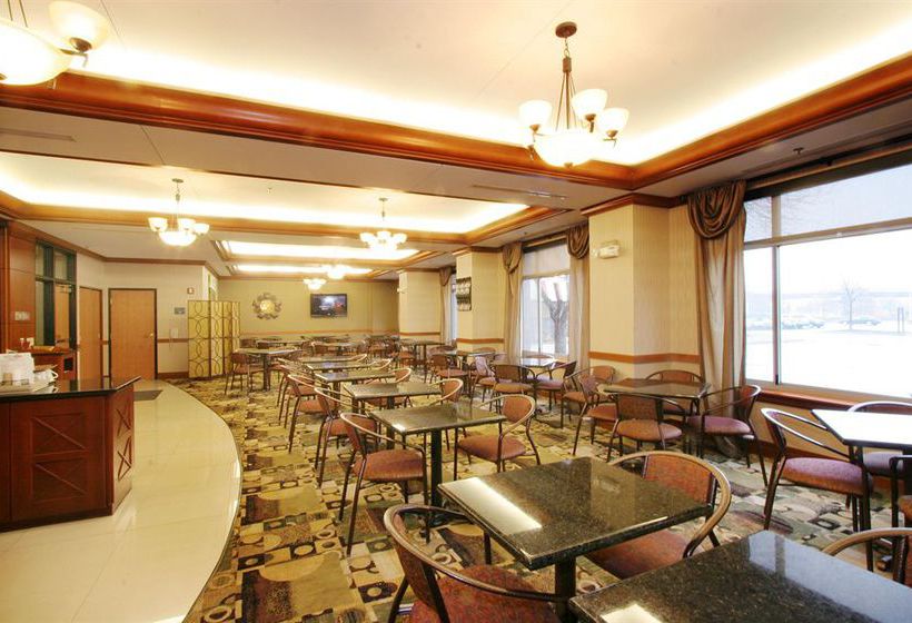 Hotel Radisson on John Deere Commons  | Moline | Illinois | United States 8