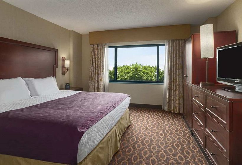 Hotel Embassy Suites  | Charlotte | North Carolina | United States 20