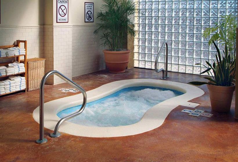 Hotel Embassy Suites  | Charlotte | North Carolina | United States 5