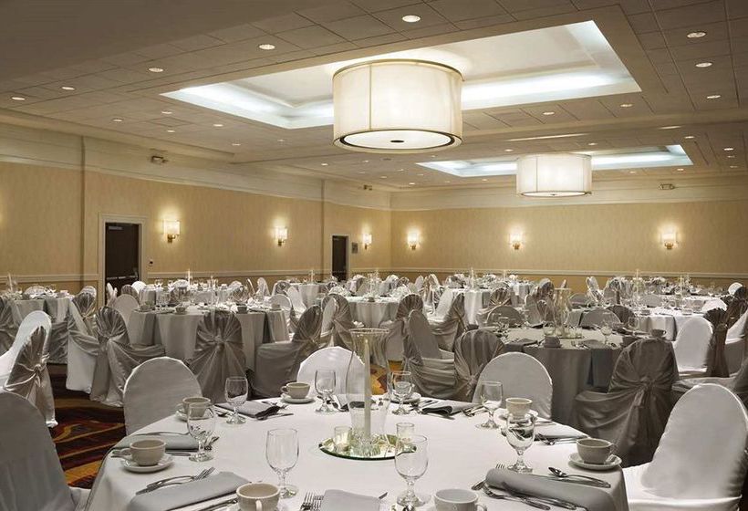 Hotel Embassy Suites Cleveland Beachwood  | Beachwood | Ohio | United States 19