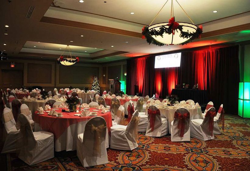 Embassy Suites Hotel Intl Airport  | Coraopolis | Pennsylvania | United States 7