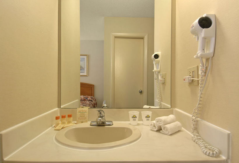 Hotel Days Inn Mystic 