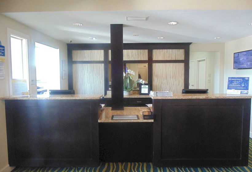 Hotel Days Inn Adel South Georgia Motorsports Park 