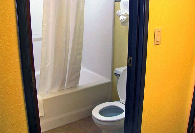 Hotel Baymont Inn & Suites Waterloo  | Waterloo | Iowa | United States 14