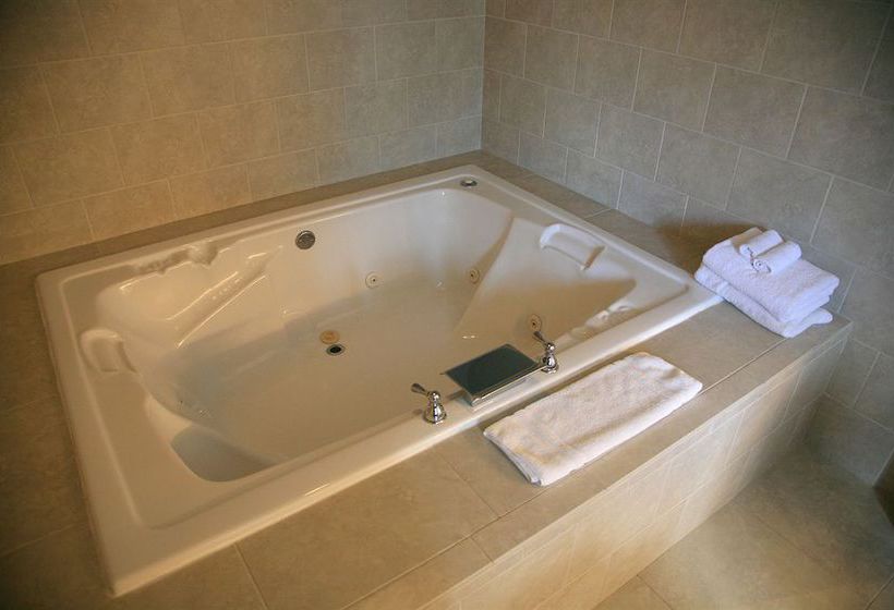 Hotel New Victorian Inn Norfolk  | Norfolk | Nebraska | United States 17