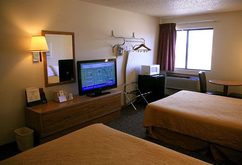 Hotel New Victorian Inn Norfolk  | Norfolk | Nebraska | United States 8