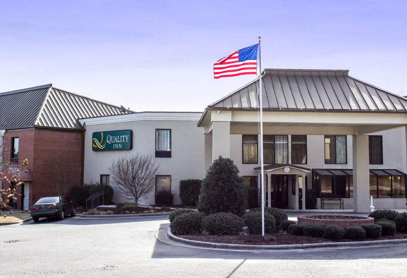 Hotel Quality Inn & Suites   | Wilson | North Carolina | United States 5