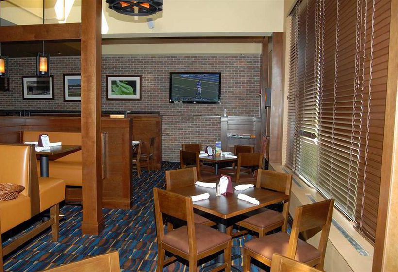 Doubletree Hotel Bradley International Airport Windsor Locks Connecticut