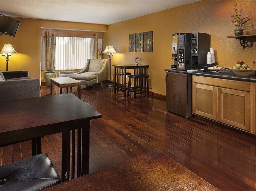 Radisson Hotel Portland Airport  | Portland | Oregon | United States 9