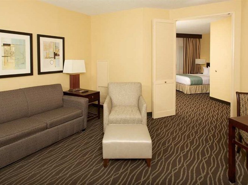 Hotel Doubletree Guest Suites Raleigh Durham  | Durham | North Carolina | United States 13