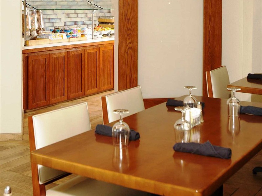 Hotel Doubletree Guest Suites Raleigh Durham  | Durham | North Carolina | United States 20