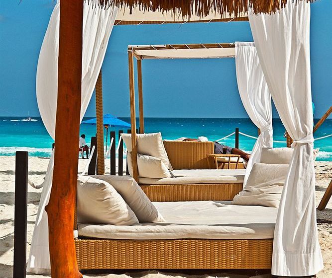 Sunset Royal Beach Resort | Cancun | Quintana Roo | Mexico