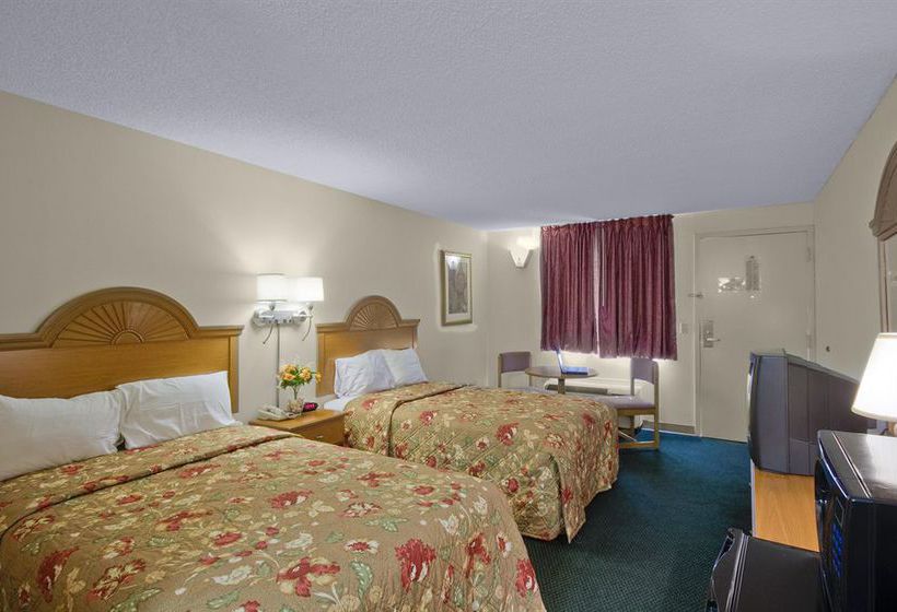 Hotel Days Inn Airport 