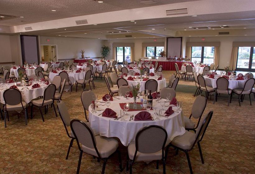 Monarch Hotel & Conference Center  | Portland | Oregon | United States 3